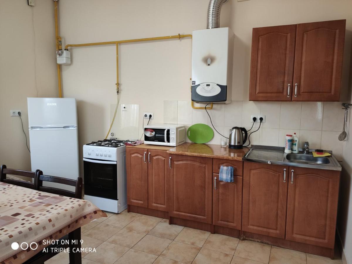 Apartments "Domovik" Івана Парканія 2А Кв 19 Mukacheve Exterior photo
